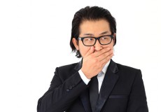 インプラントが動く? 考えられる原因と対処方法