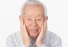 放置は損! “奥歯のインプラント”は入れ歯よりもメリットがたくさんある