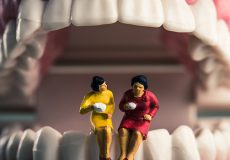 インプラントと虫歯治療、順番はどっちが先? 歯科治療で大切な考え方